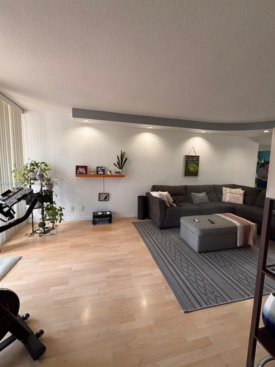 8411 Forest Hills Dr # 308, Coral Springs FL 33065 photo 4
