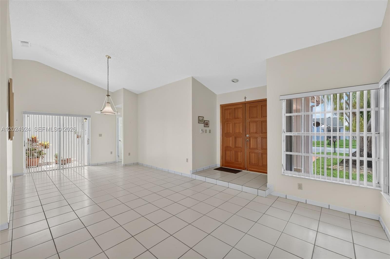 13440 SW 28th St, Miami FL 33175 photo 3