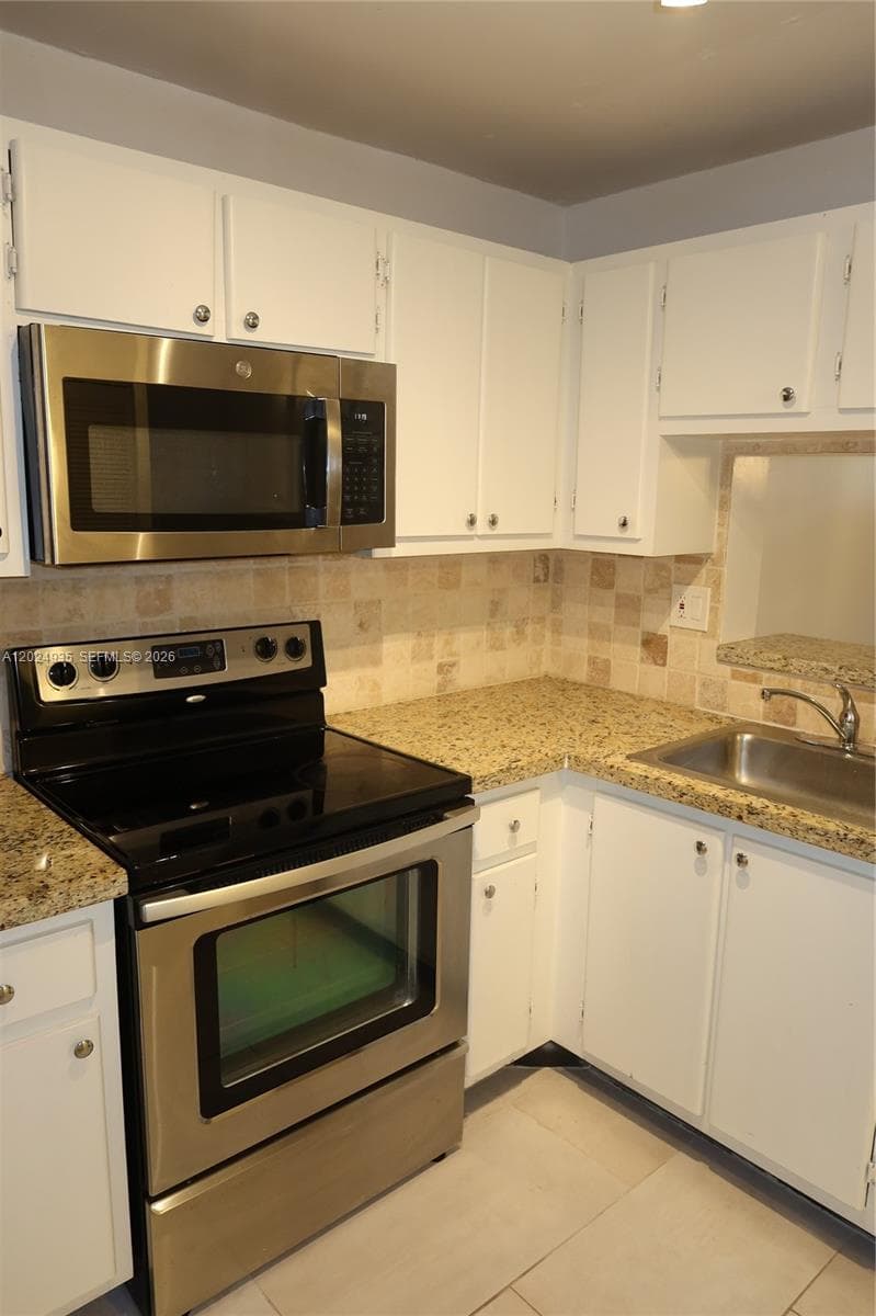 10835 SW 112th Ave # 113, Miami FL 33176 photo 2