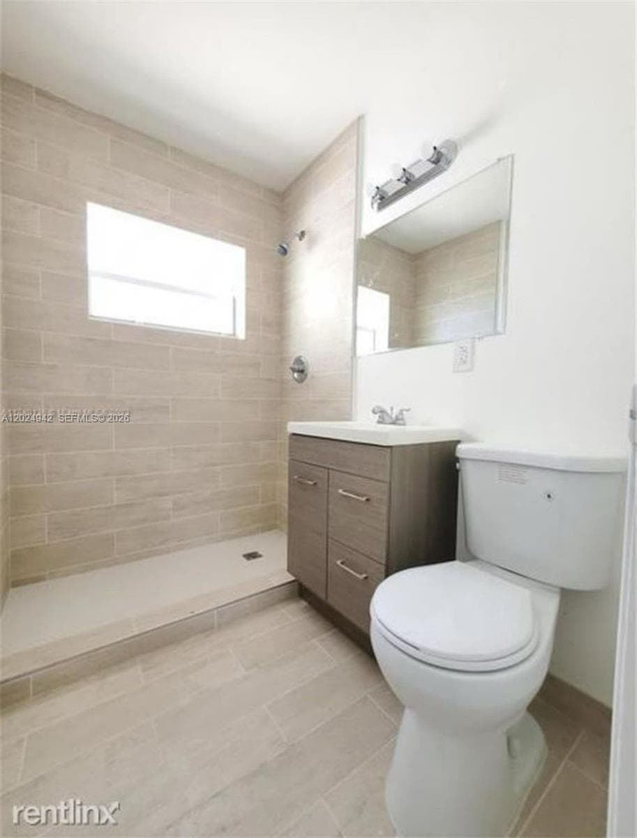1770 NE 170th St, North Miami Beach FL 33162 photo 5