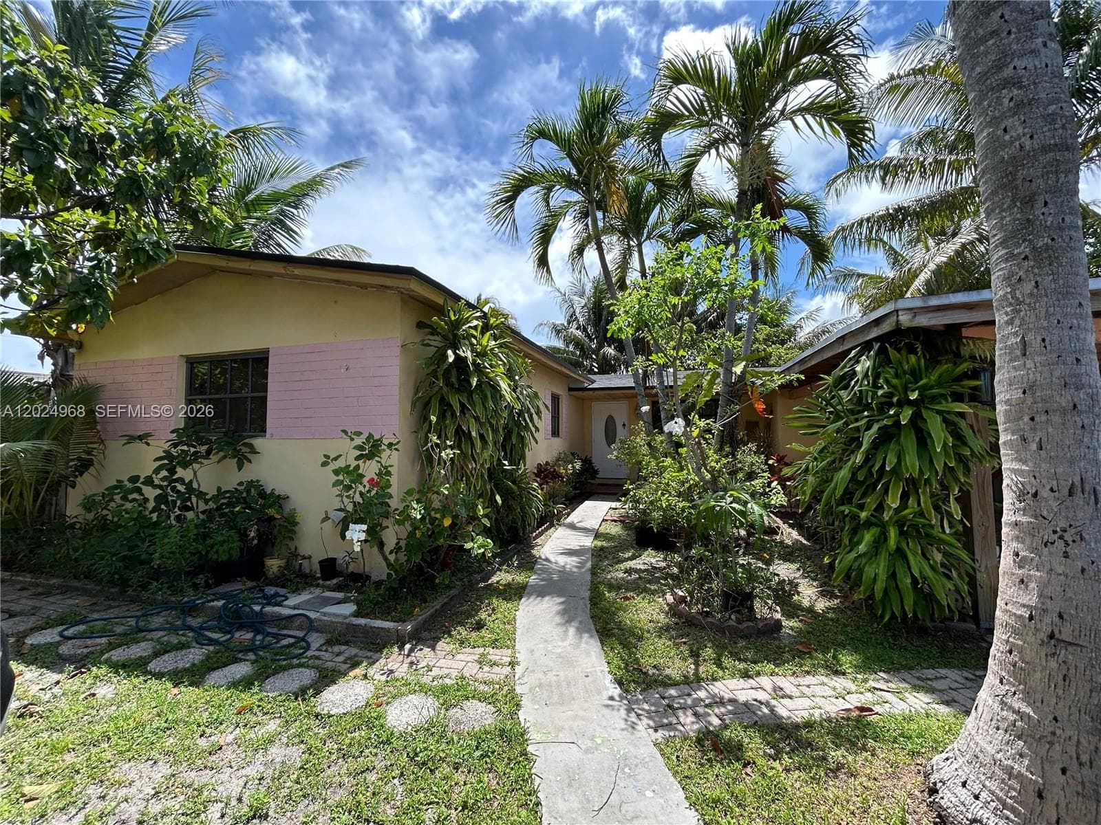 3650 SW 39th Ave, West Park FL 33023 photo 4