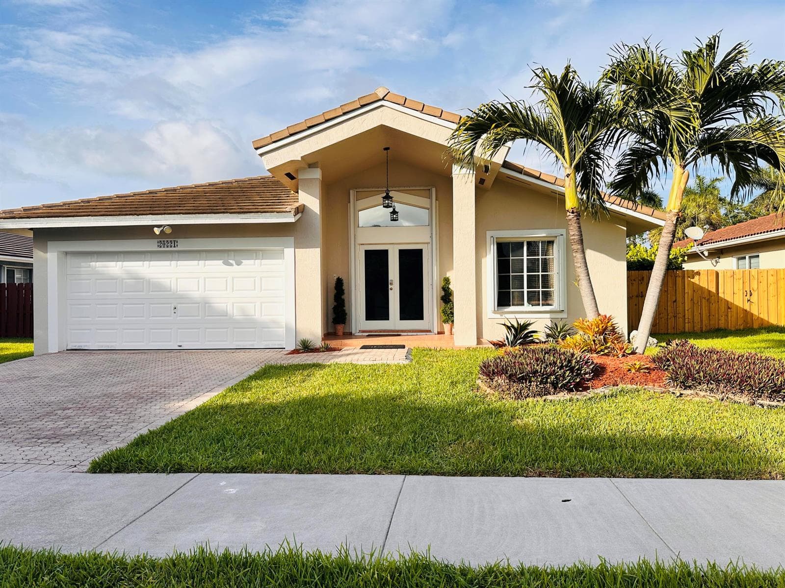 20221 SW 85th Court SW, Cutler Bay FL 33189 photo 3