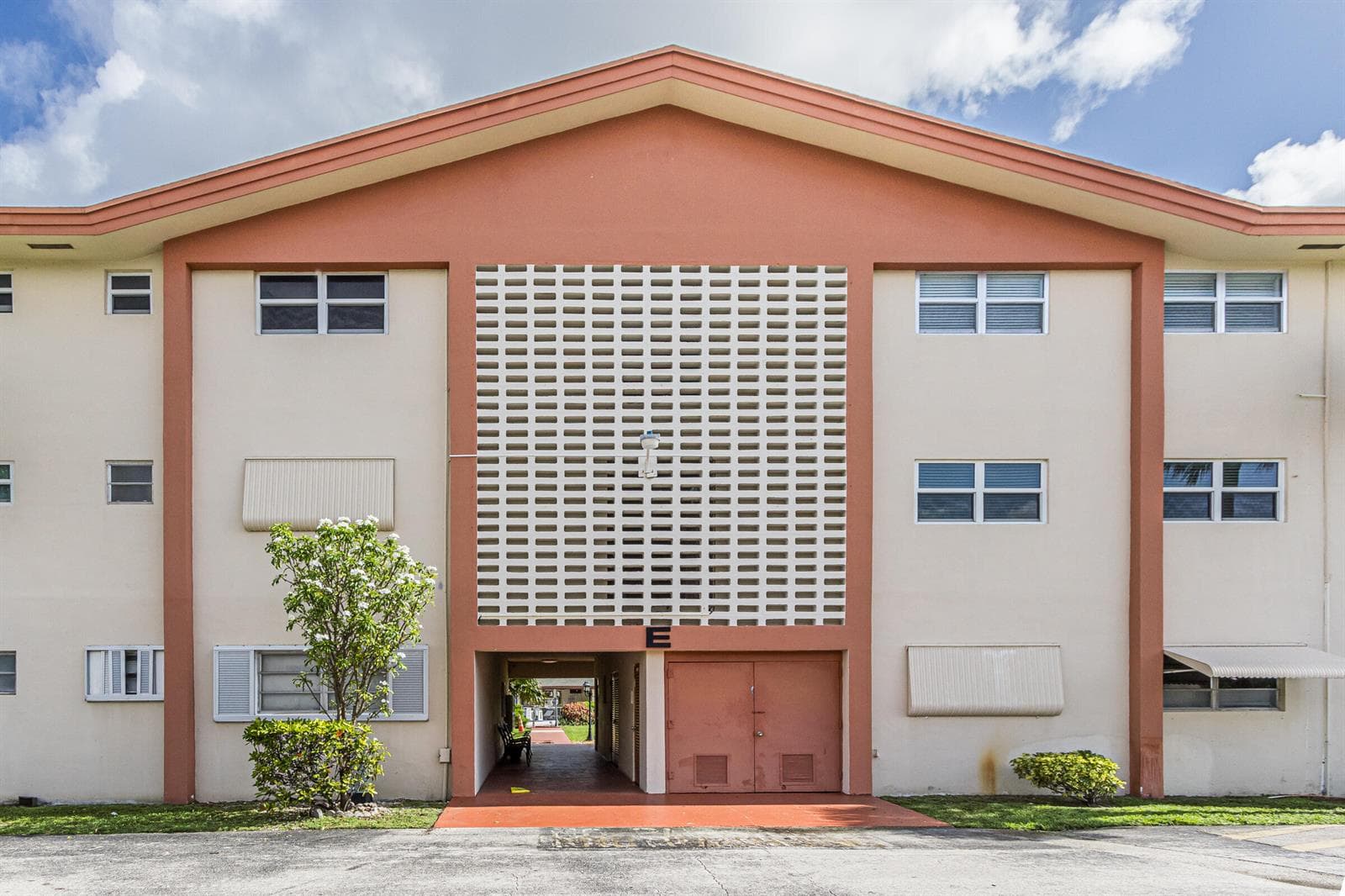5300 Washington Street # E208, Hollywood FL 33021 photo 3