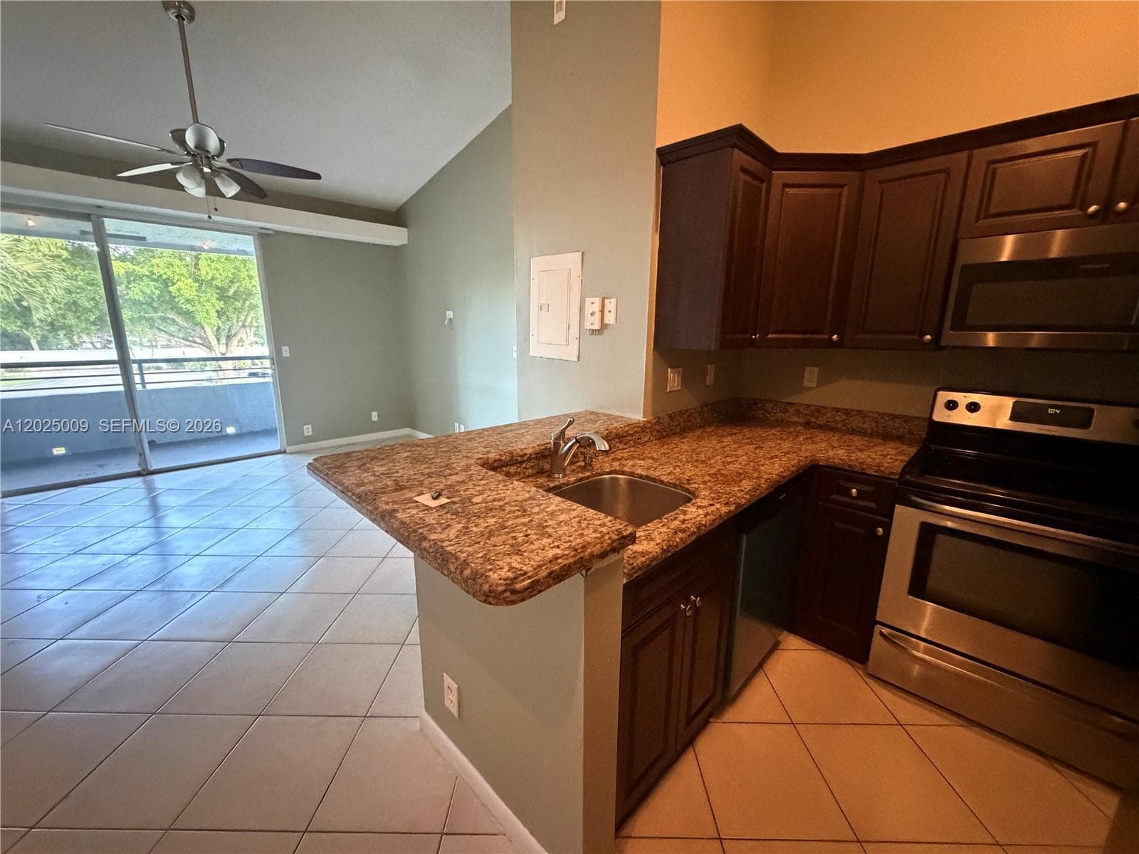 951 Lyons Rd # 6206, Coconut Creek FL 33063 photo 3