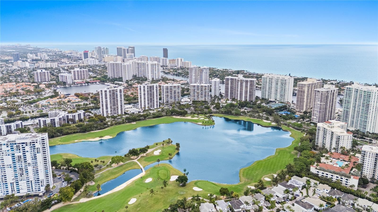 3625 N Country Club Dr # 402, Aventura FL 33180 photo 2