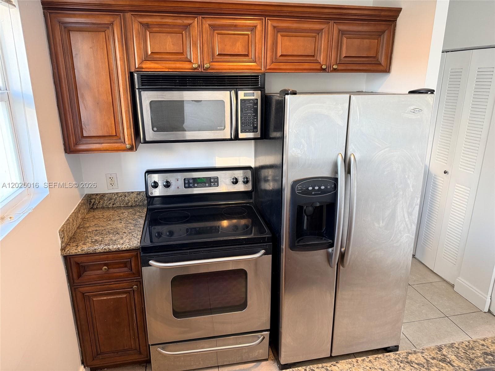 400 SW 2nd St # 201, Miami FL 33130 photo 5