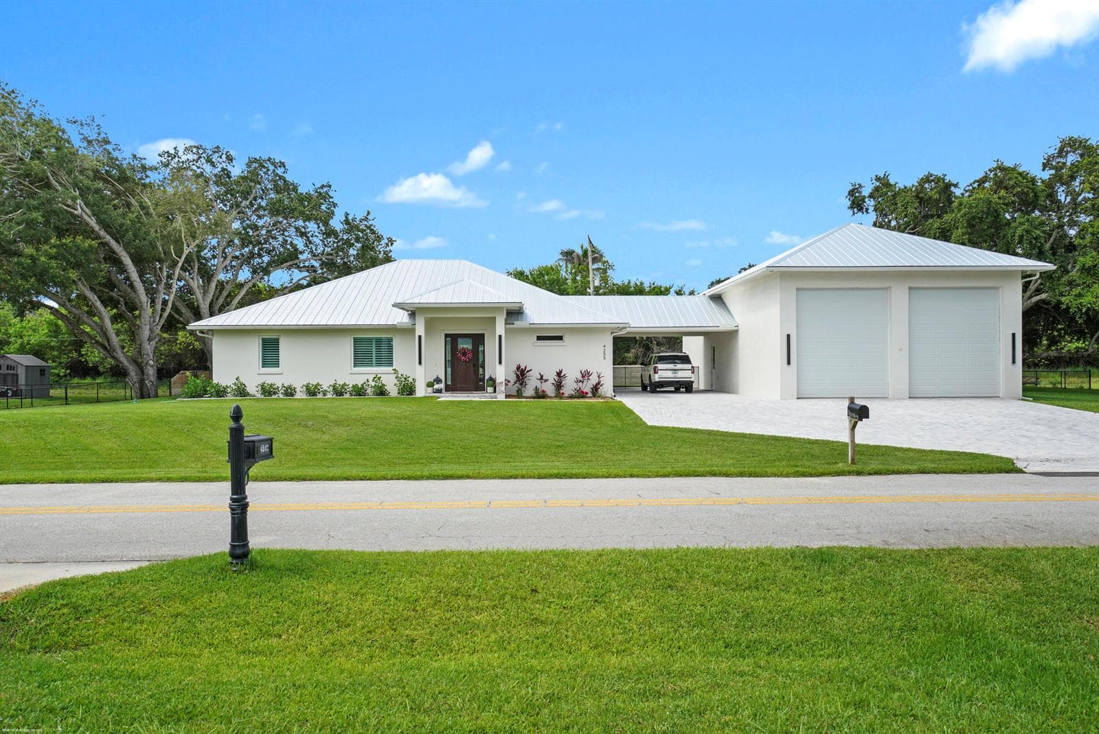 4255 79th Street, Vero Beach FL 32967 photo 2
