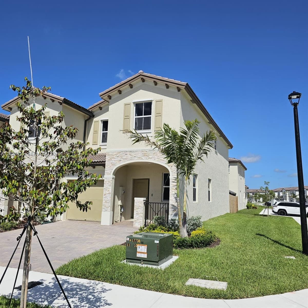 2899 SE 25th Ter, Homestead FL 33035 photo 2