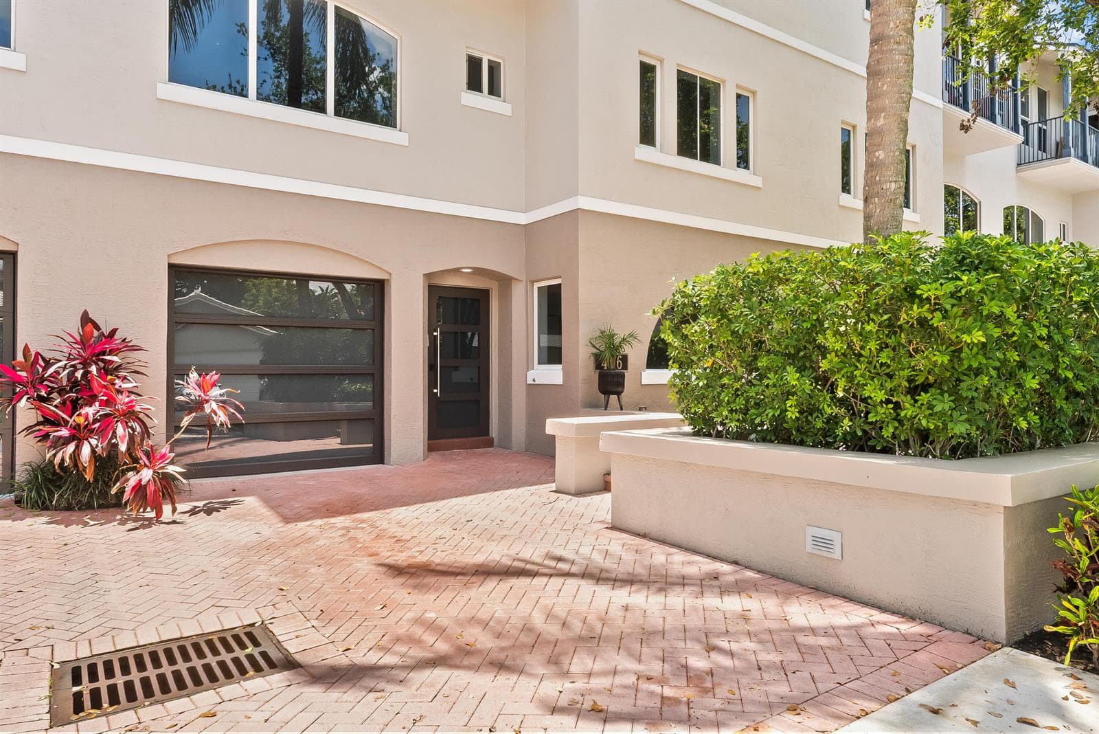 456 E Boca Raton Road, Boca Raton FL 33432 photo 2