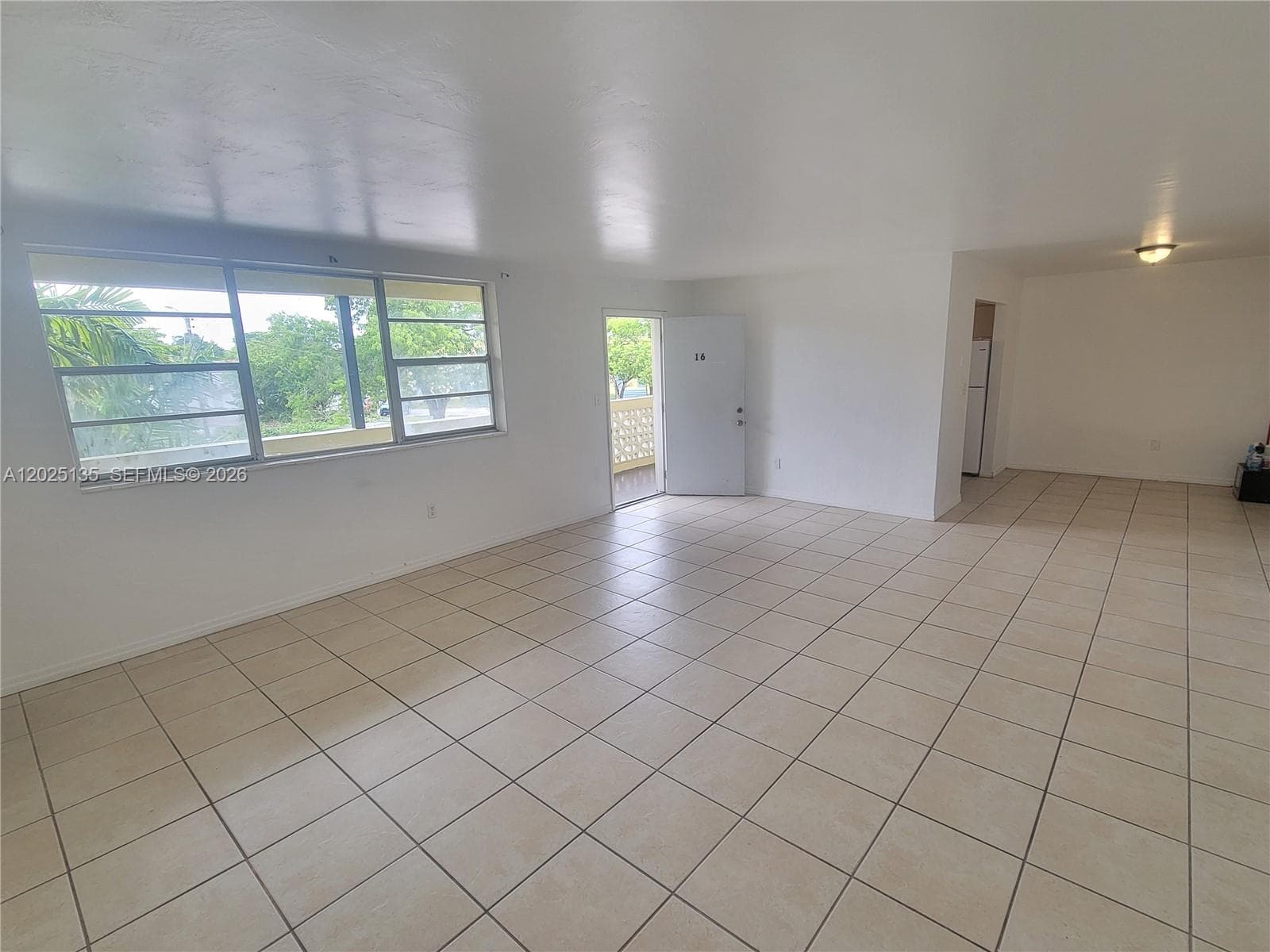 11960 NE 19th Dr # 16, North Miami FL 33181 photo 3