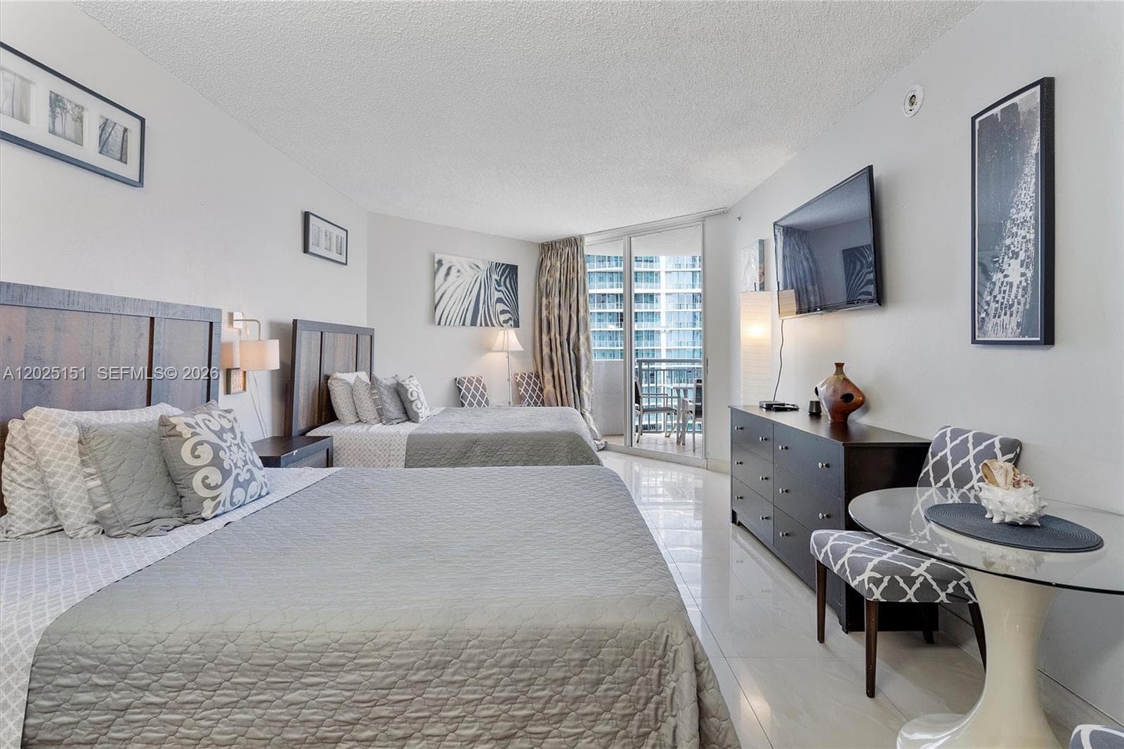 17375 Collins Ave # 1507, Sunny Isles Beach FL 33160 photo 2