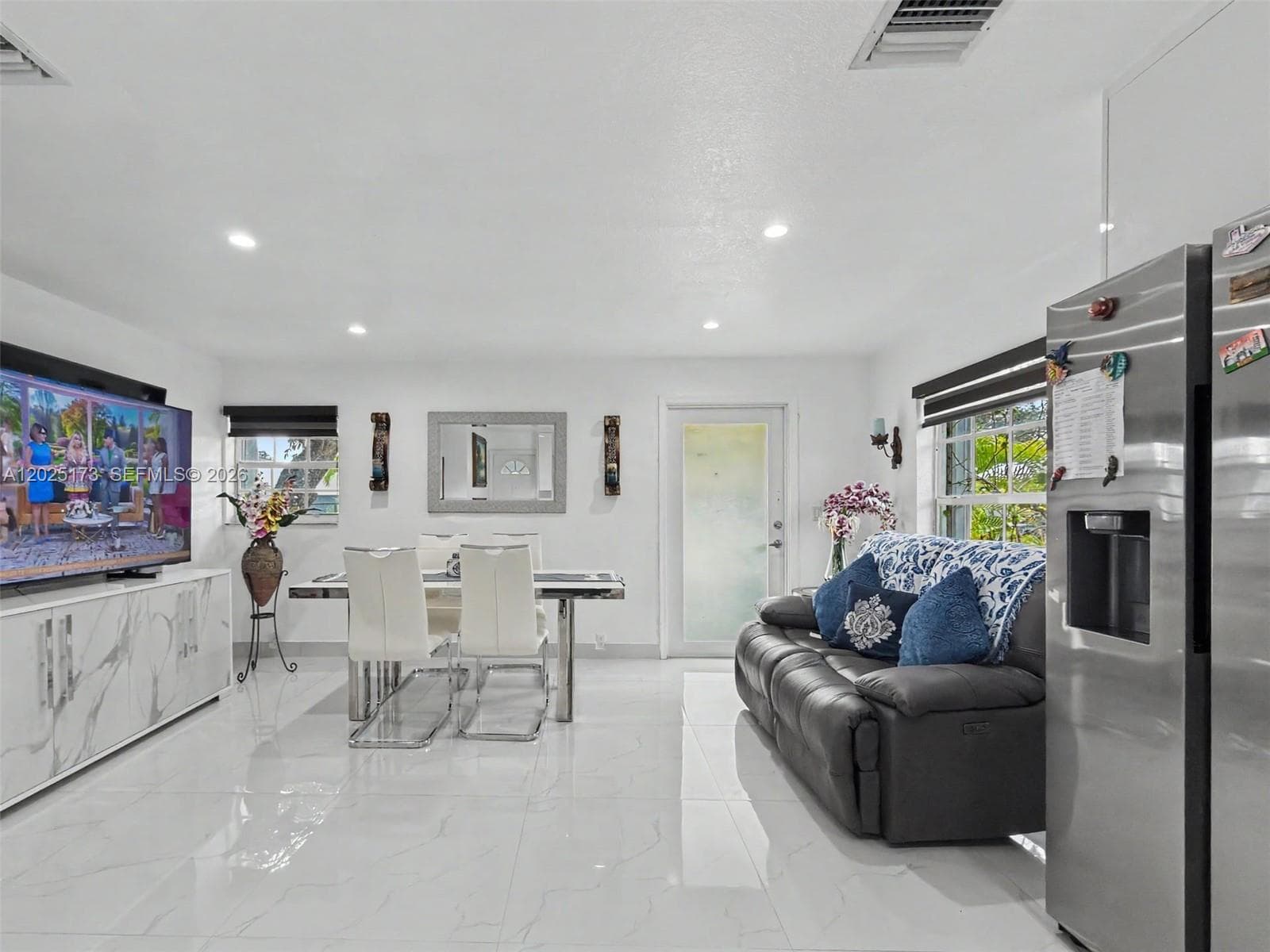 1901 NW 153rd St, Miami Gardens FL 33054 photo 3