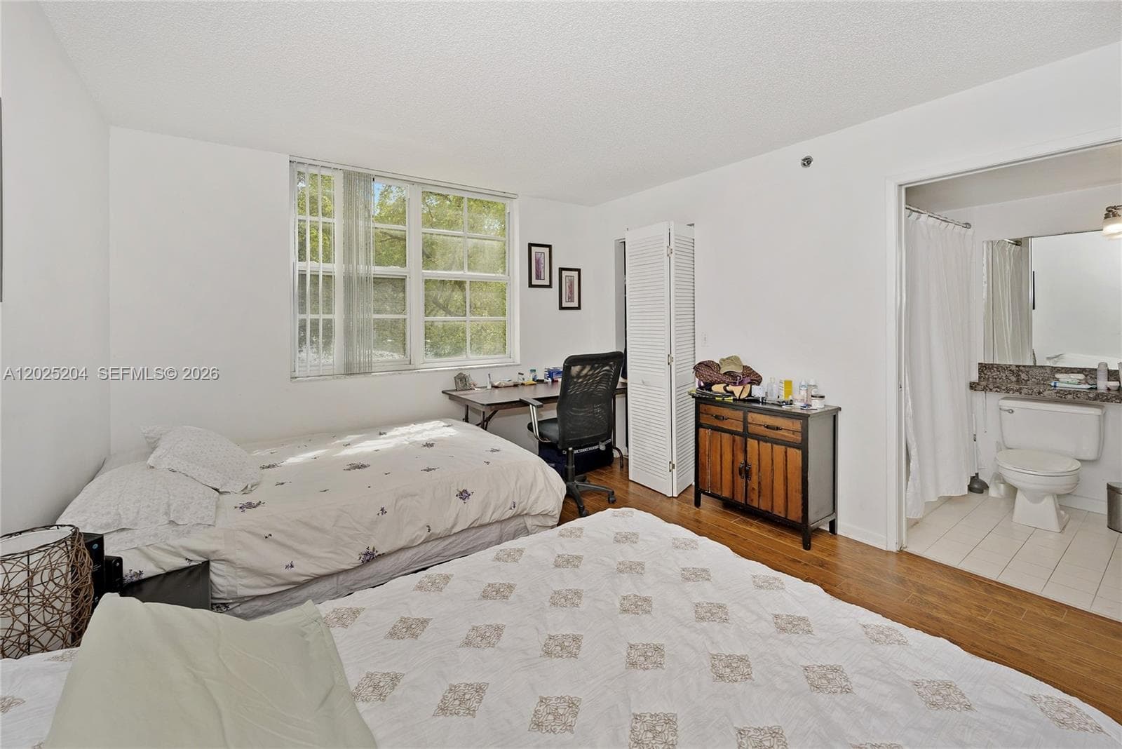 19555 E Country Club Dr # 8408, Aventura FL 33180 photo 5