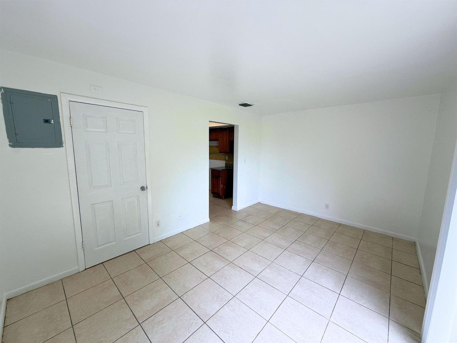 4100 NW 16th Avenue # 31, Oakland Park FL 33309 photo 3