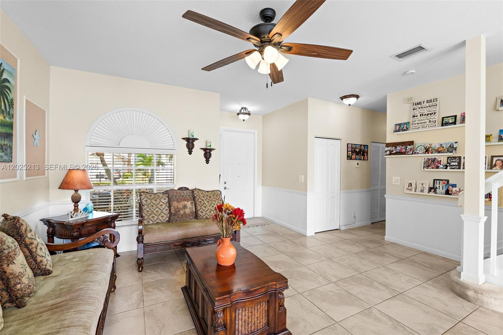 116 Berenger Walk, Royal Palm Beach FL 33414 photo 3