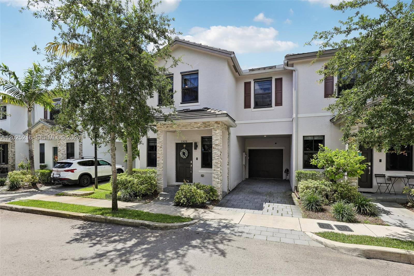 1526 SW 29th St, Fort Lauderdale FL 33315 photo 2