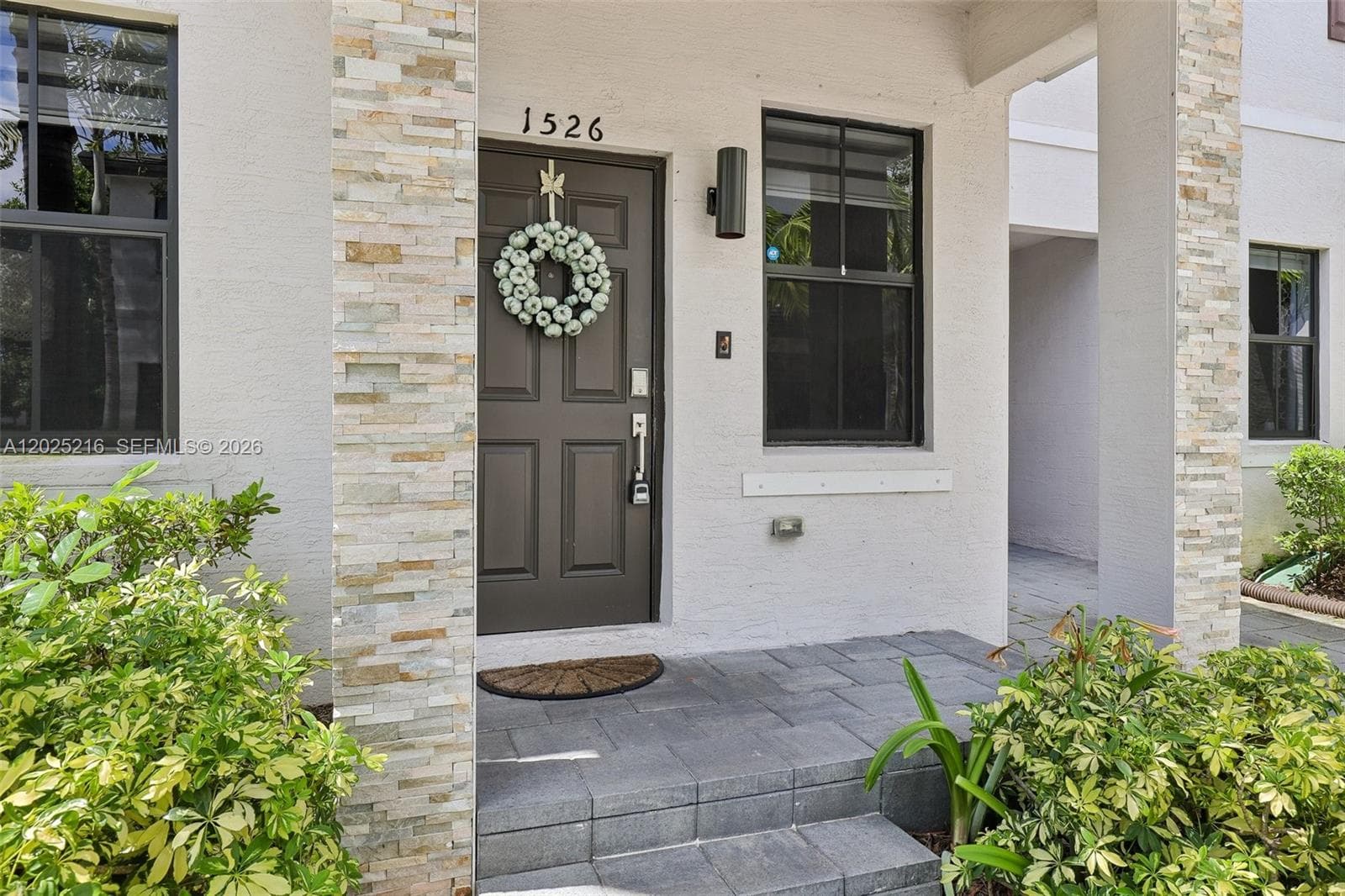 1526 SW 29th St, Fort Lauderdale FL 33315 photo 5