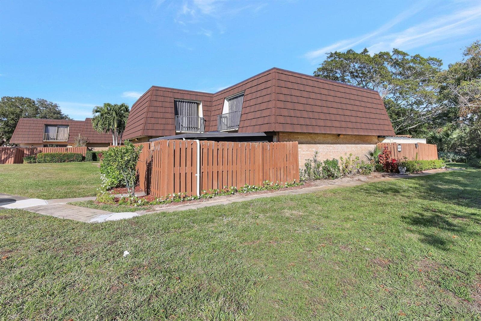 5852 SE Riverboat Drive # 321, Stuart FL 34997 photo 3