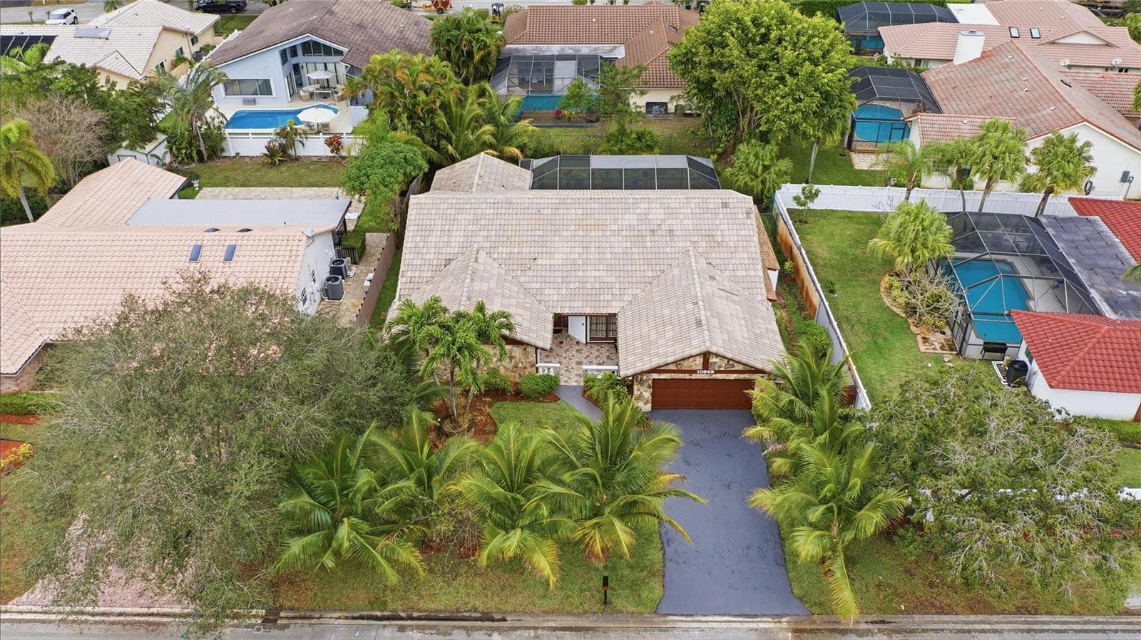 10949 NW 1st Manor, Coral Springs FL 33071 photo 3