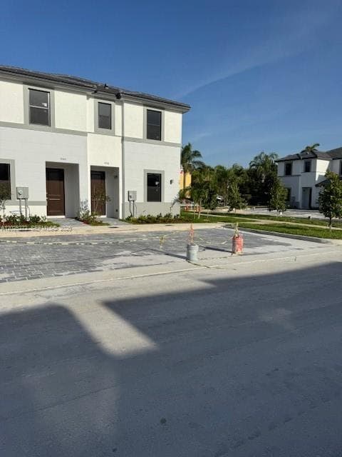 58 NW 10th Ter # B, Florida City FL 33034 photo 2