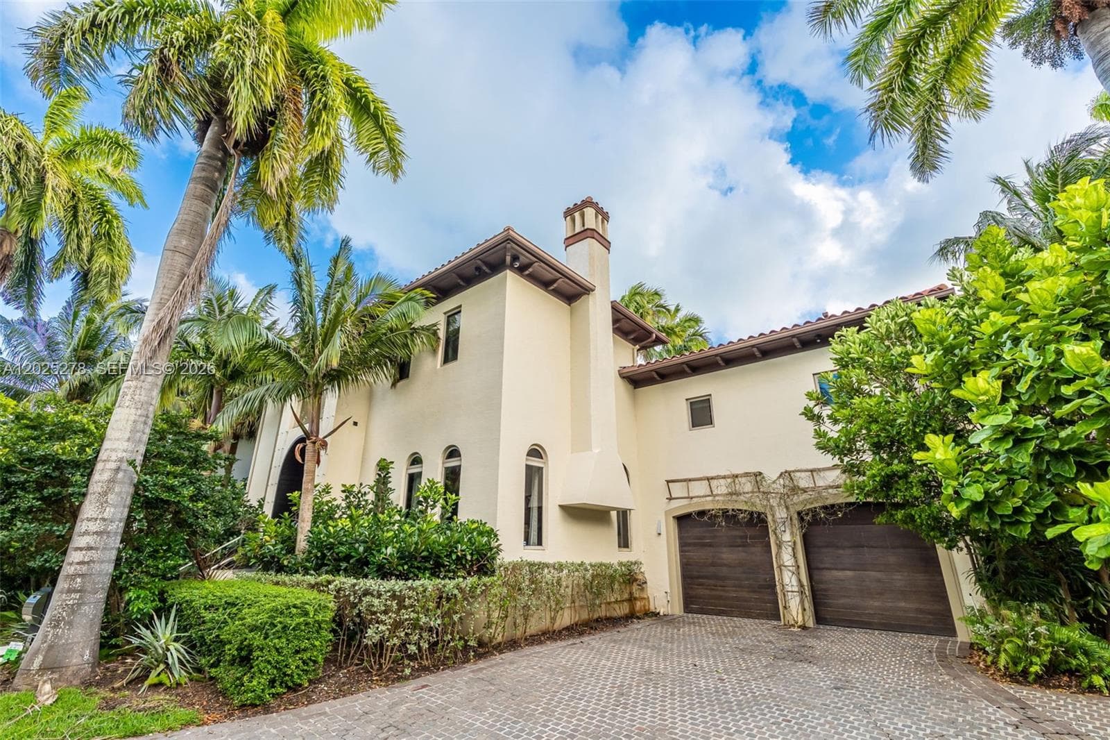 760 S Mashta Dr, Key Biscayne FL 33149 photo 3