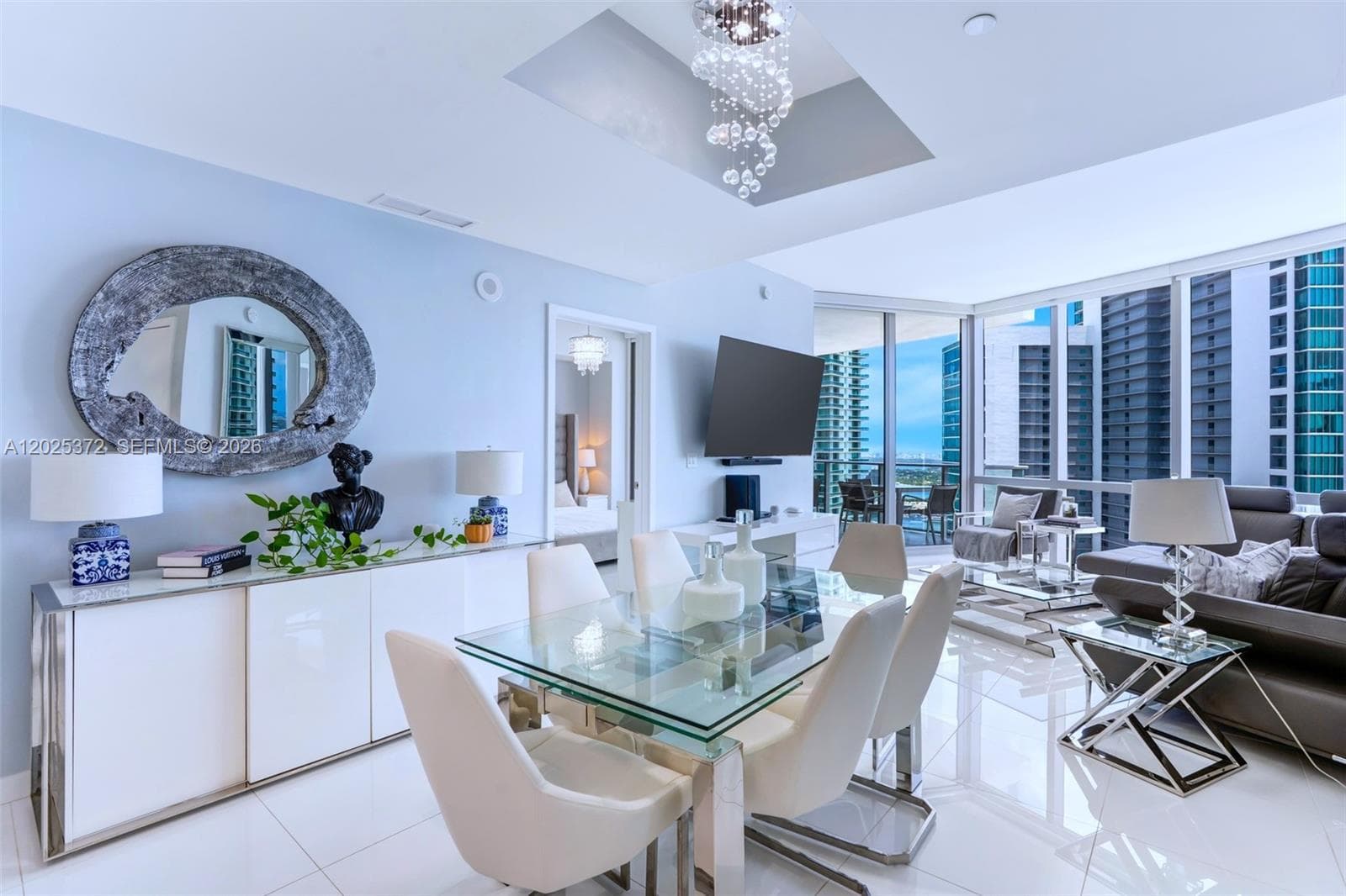 851 NE 1st Ave # 3909, Miami FL 33132 photo 2