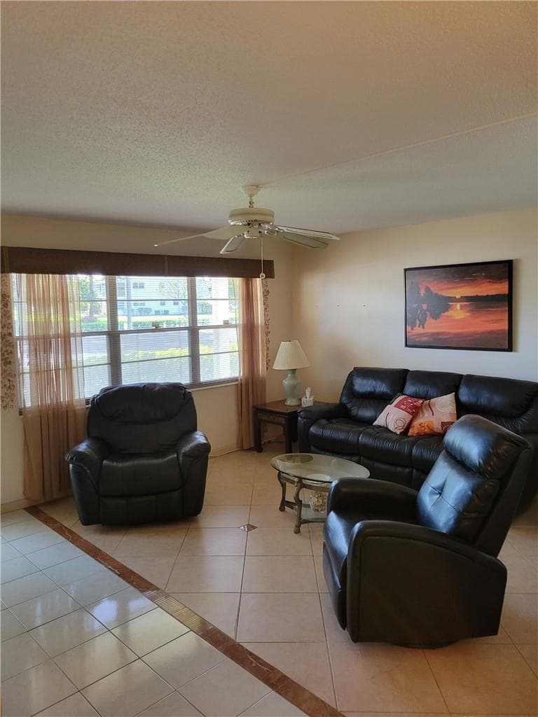 1030 Ashby D # 1030, Deerfield Beach FL 33442 photo 3