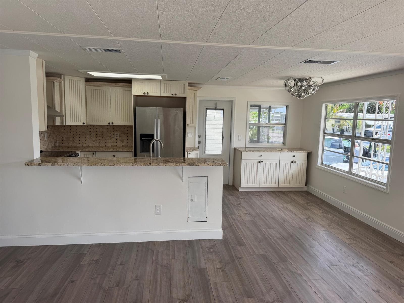 2041 SW 84th Avenue, Davie FL 33324 photo 3