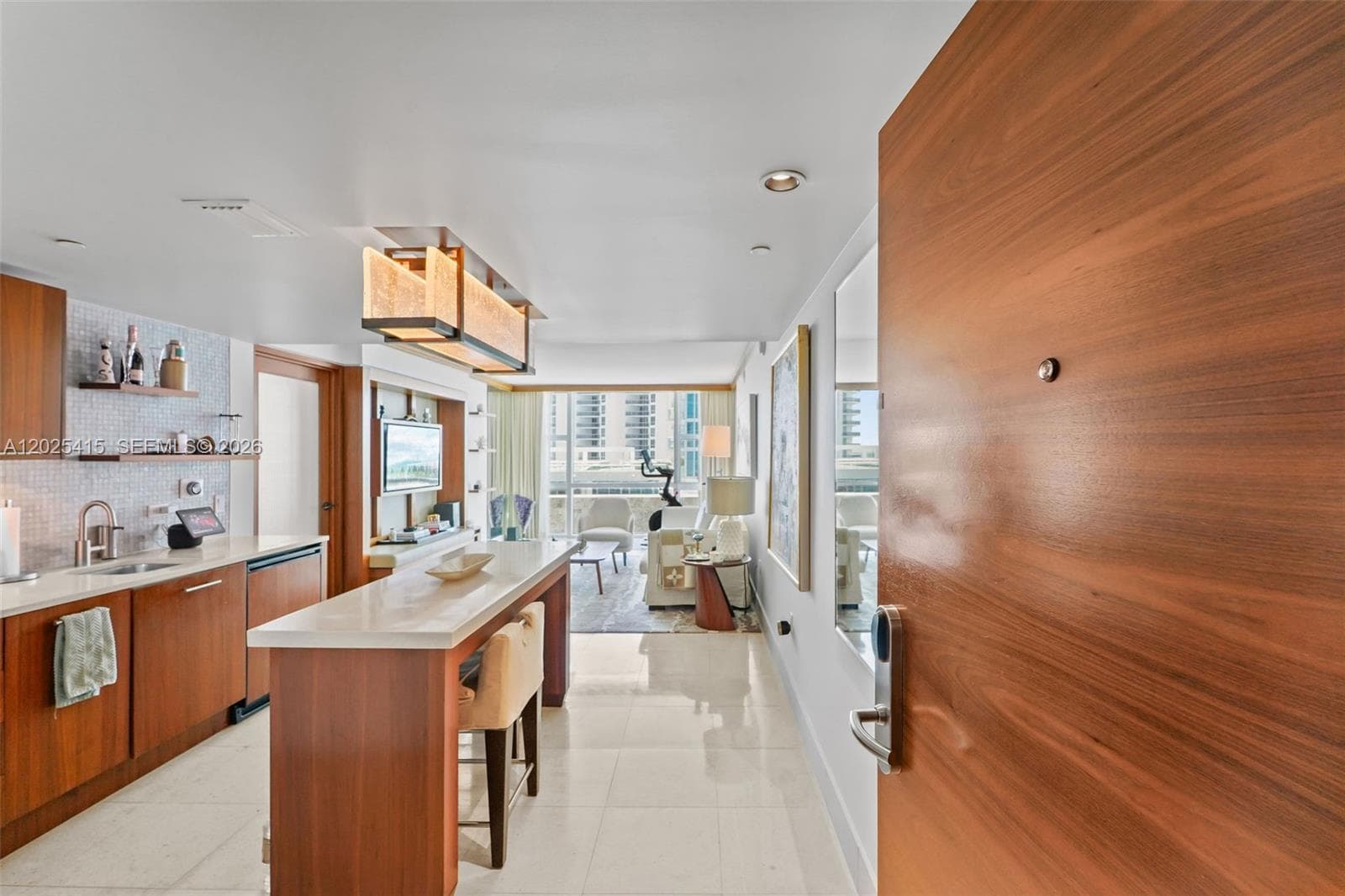 6801 Collins Ave # 708, Miami Beach FL 33141 photo 2