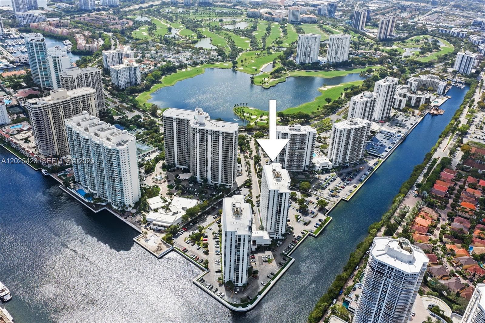 20505 E Country Club Dr # 1231, Aventura FL 33180 photo 2