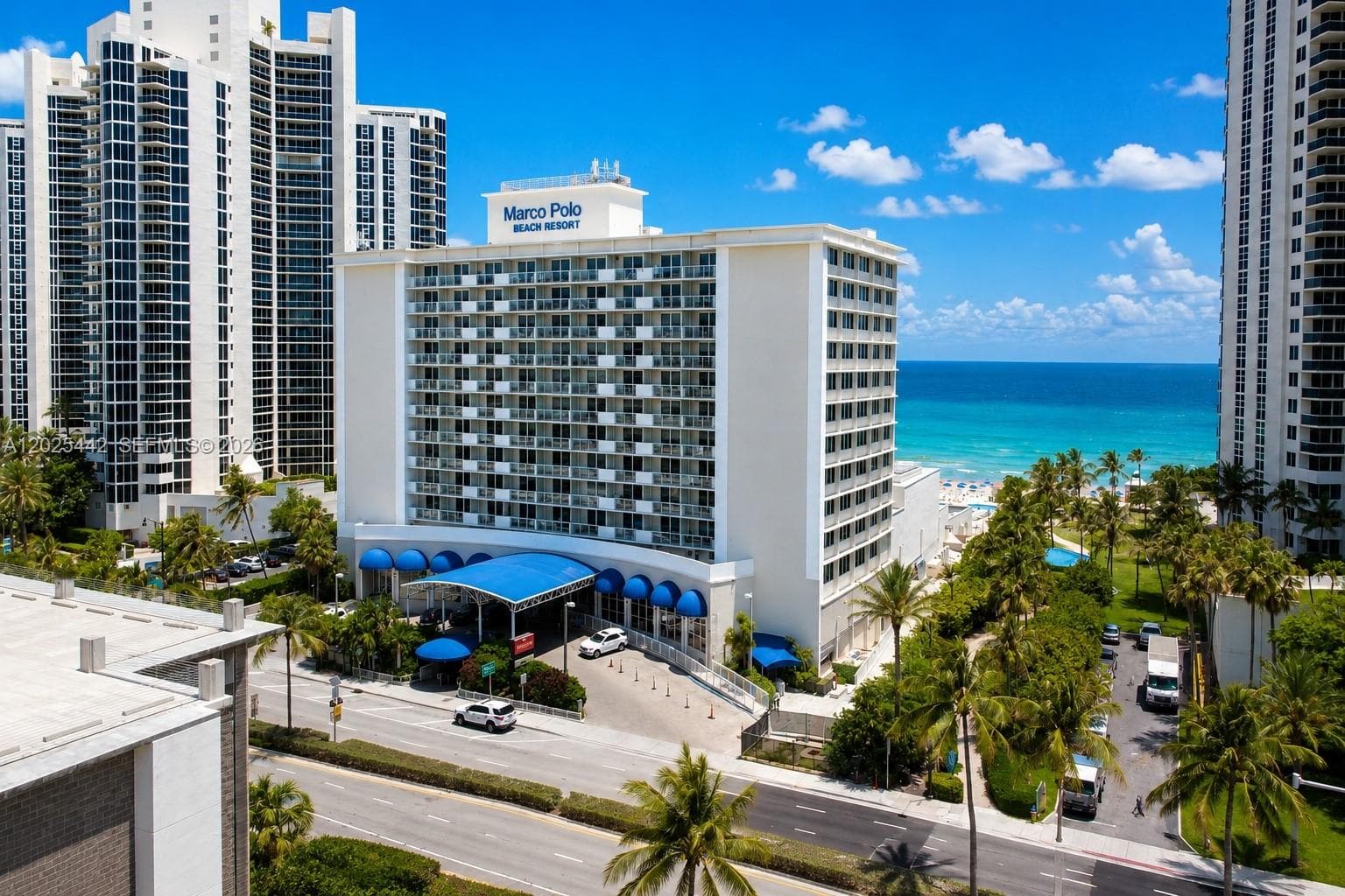 19201 Collins Ave # 916, Sunny Isles Beach FL 33160 photo 2