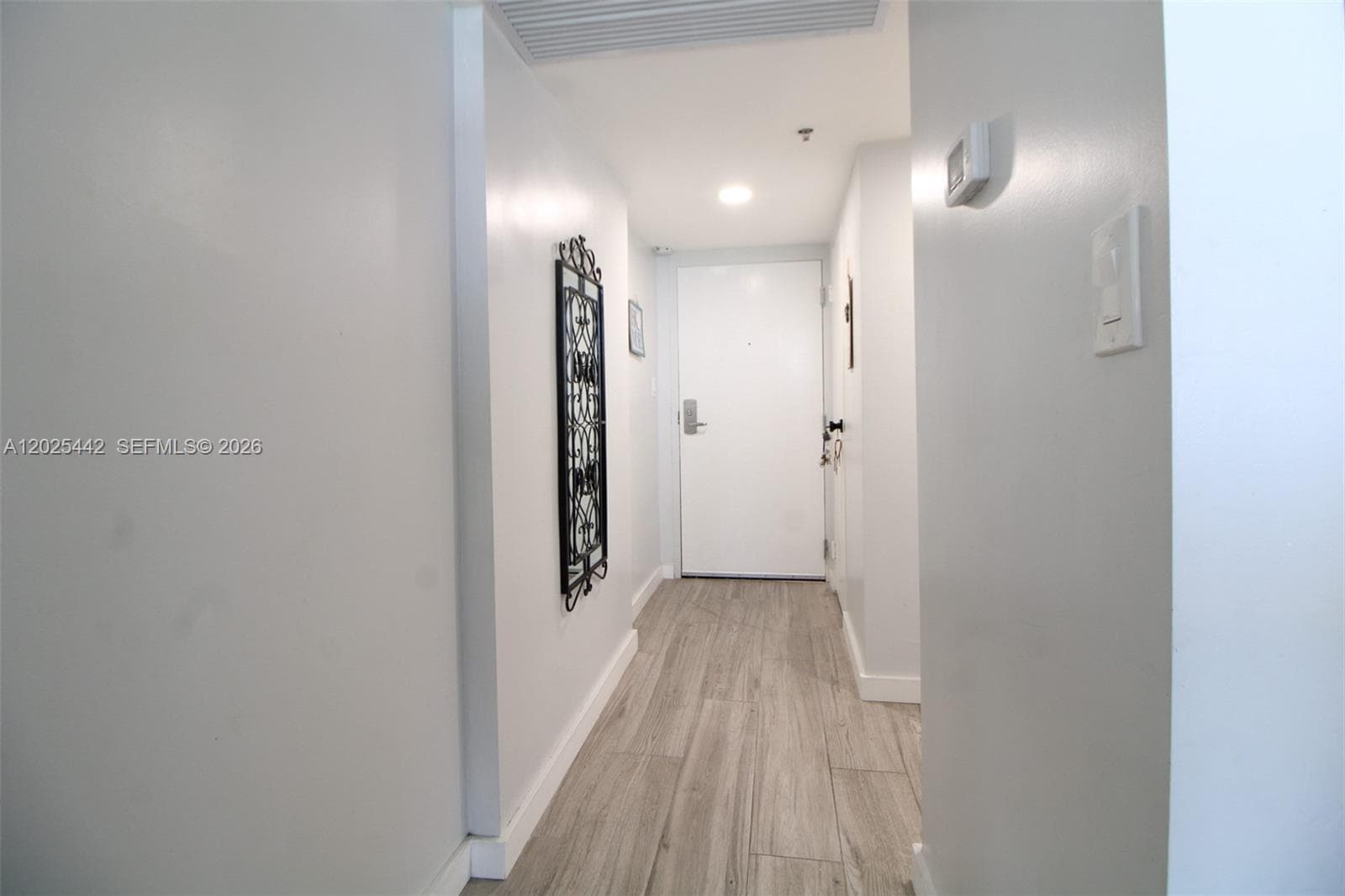 19201 Collins Ave # 916, Sunny Isles Beach FL 33160 photo 3