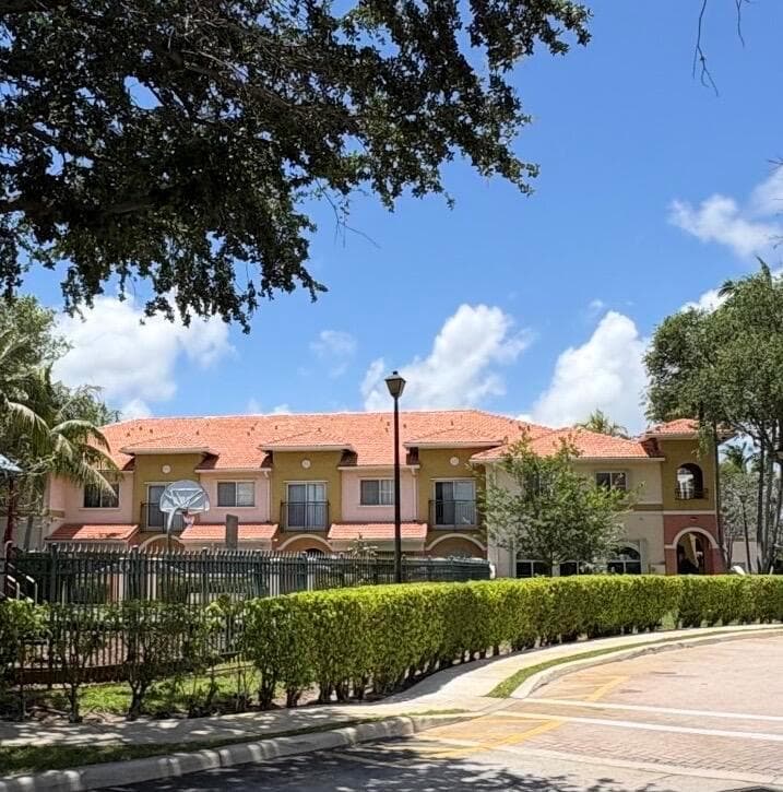 203 S Santa Catalina Circle # 203, North Lauderdale FL 33068 photo 3