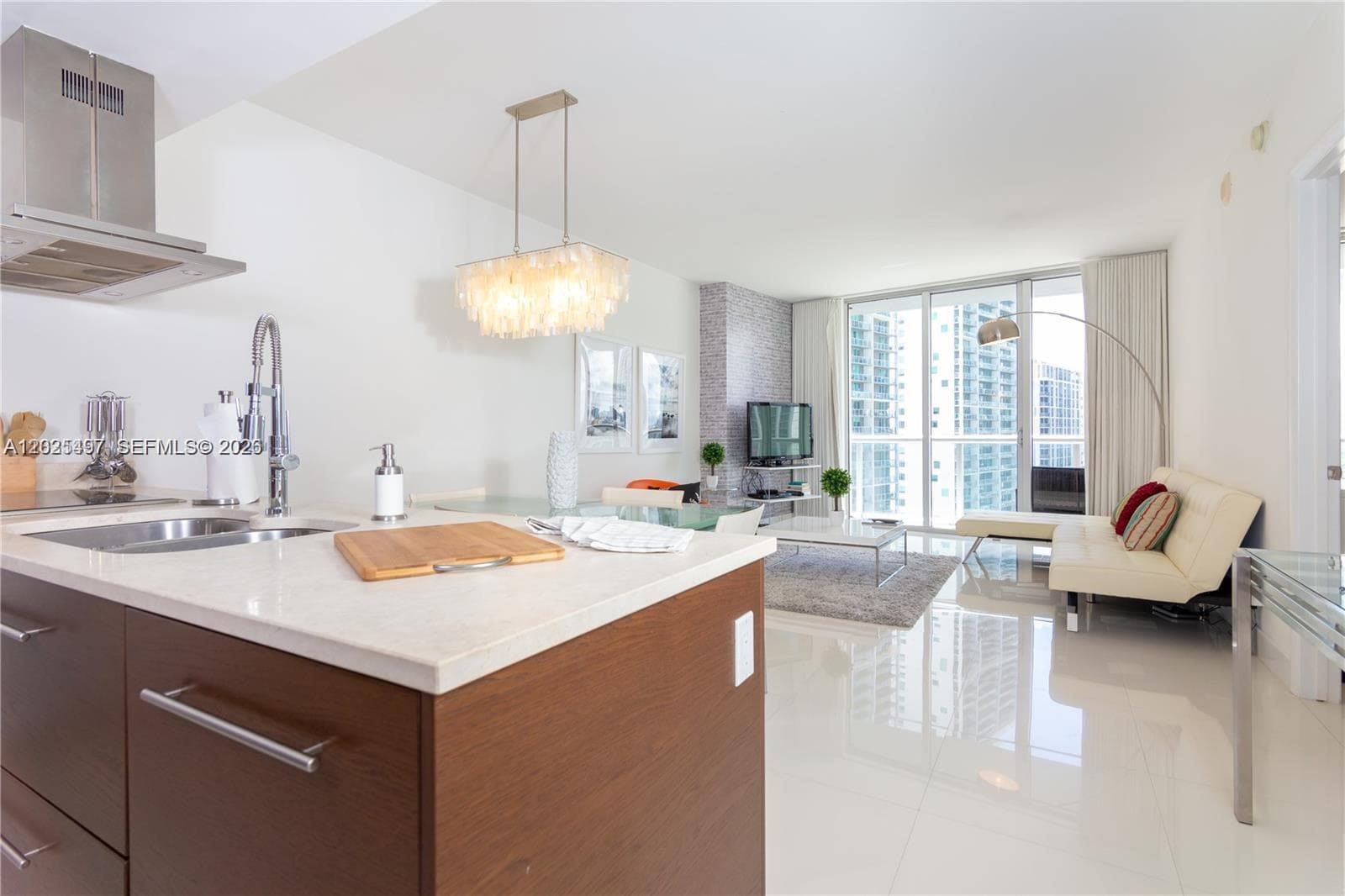 485 Brickell Ave # 2006, Miami FL 33131 photo 5