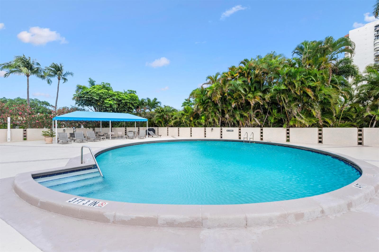 2400 Presidential Way # 1006, West Palm Beach FL 33401 photo 2