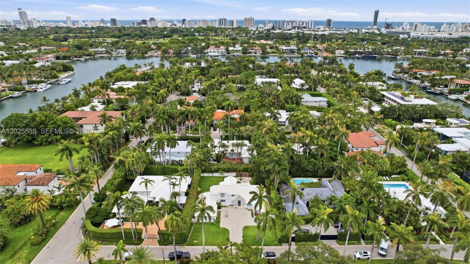 2535 Sunset Dr, Miami Beach FL 33140 photo 3