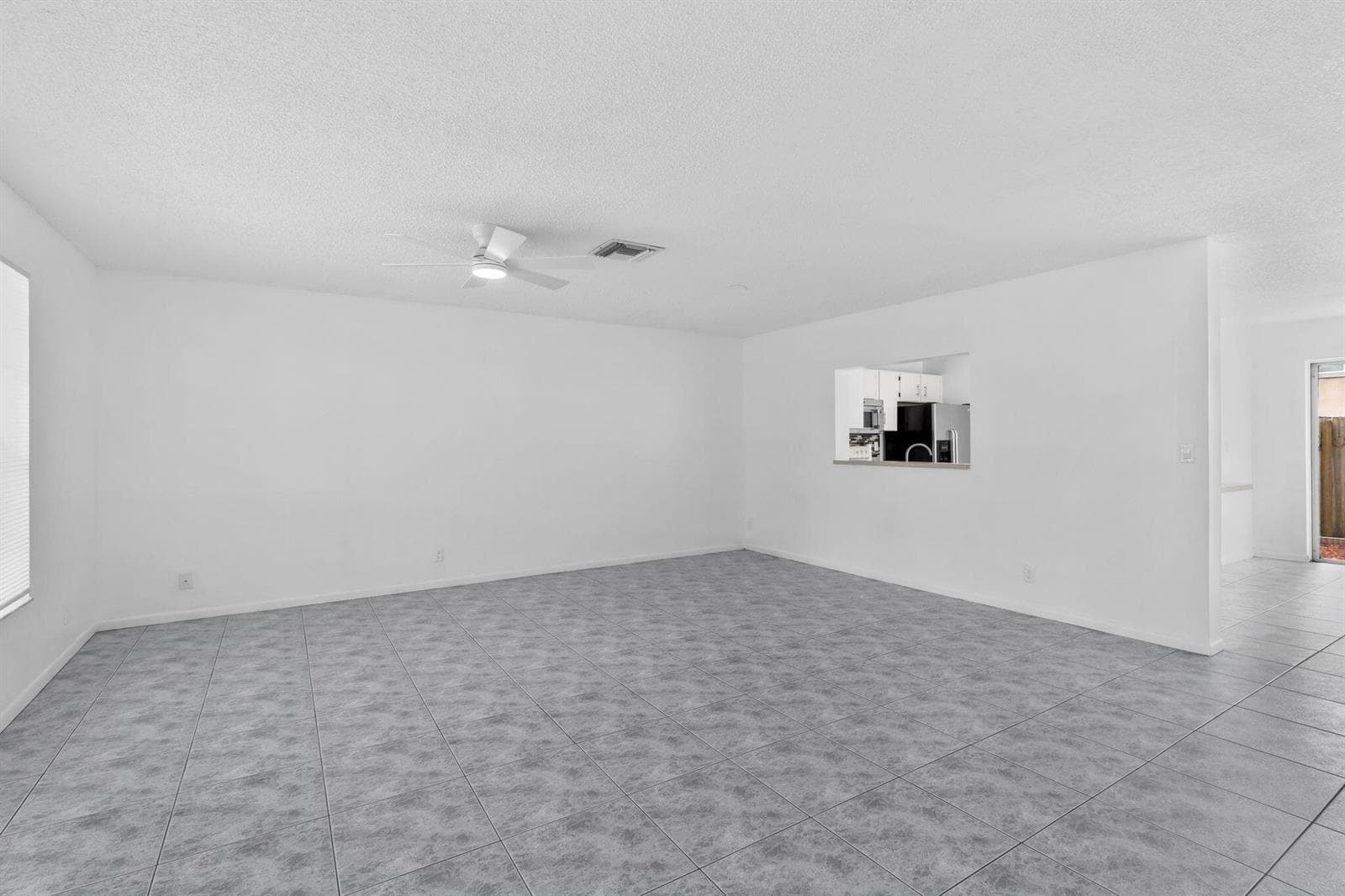 12212 NW 36th Place, Sunrise FL 33323 photo 5