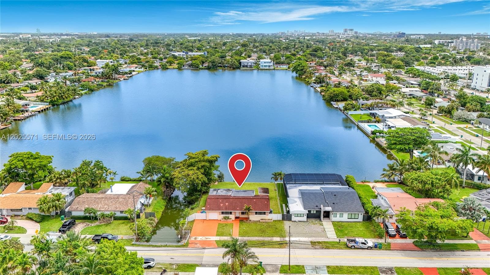 2501 NE 209th Ter, Miami FL 33180 photo 3
