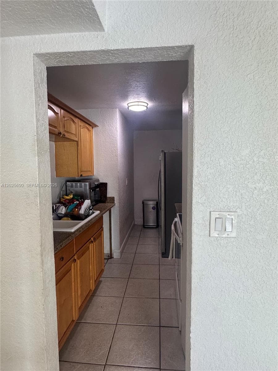 7235 SW 94th Pl # J6, Miami, FL 33173 photo 5