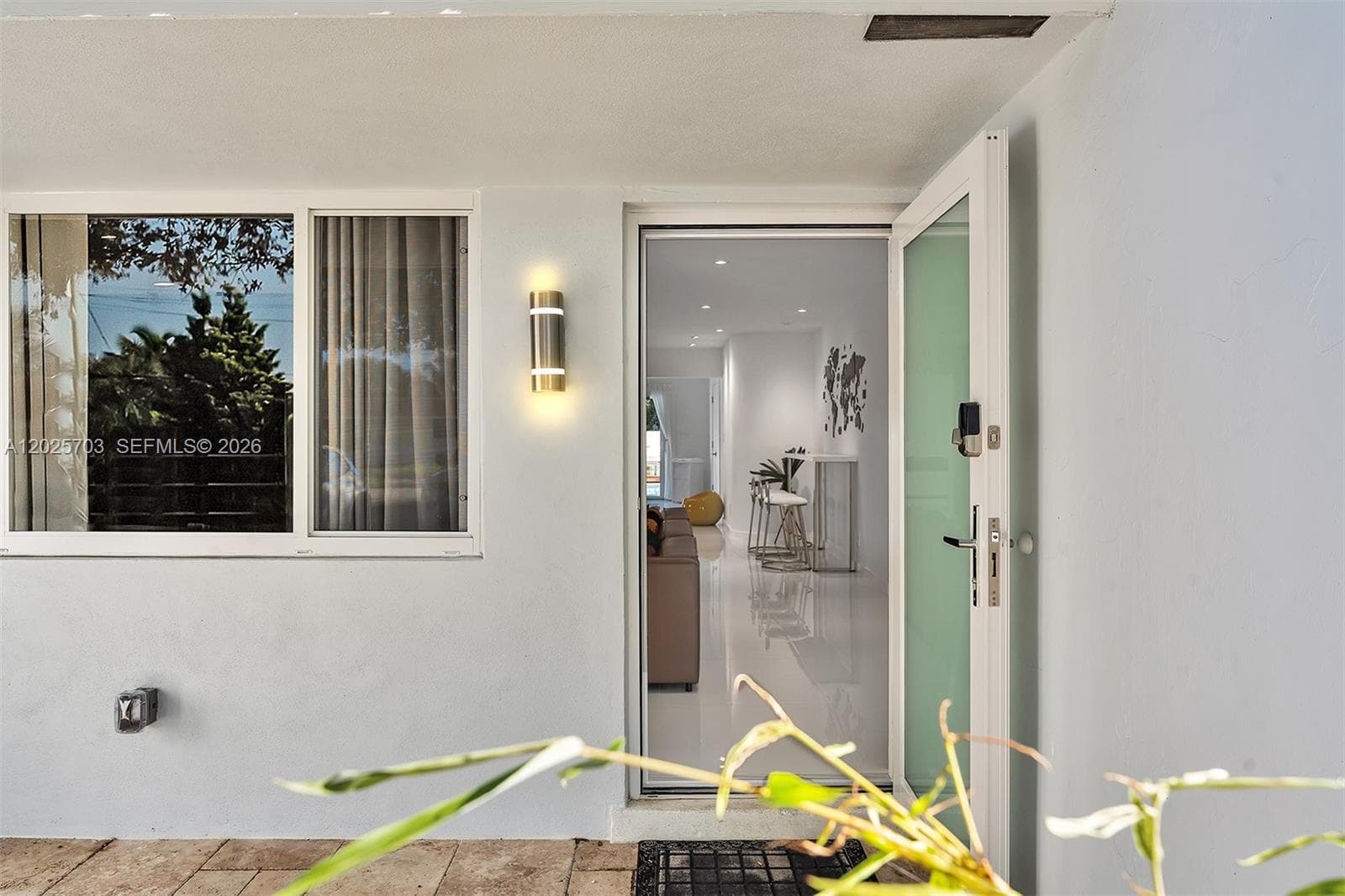 5005 Johnson St, Hollywood FL 33021 photo 2