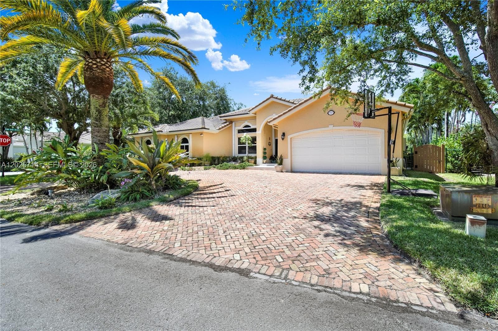9563 SW 123rd Ter, Miami FL 33176 photo 2