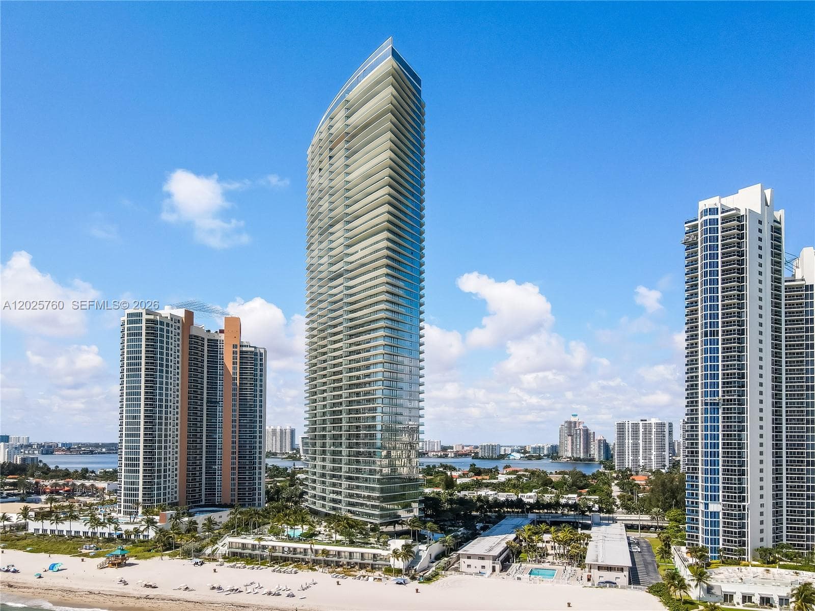 18975 Collins Ave # 3504, Sunny Isles Beach FL 33160 photo 4