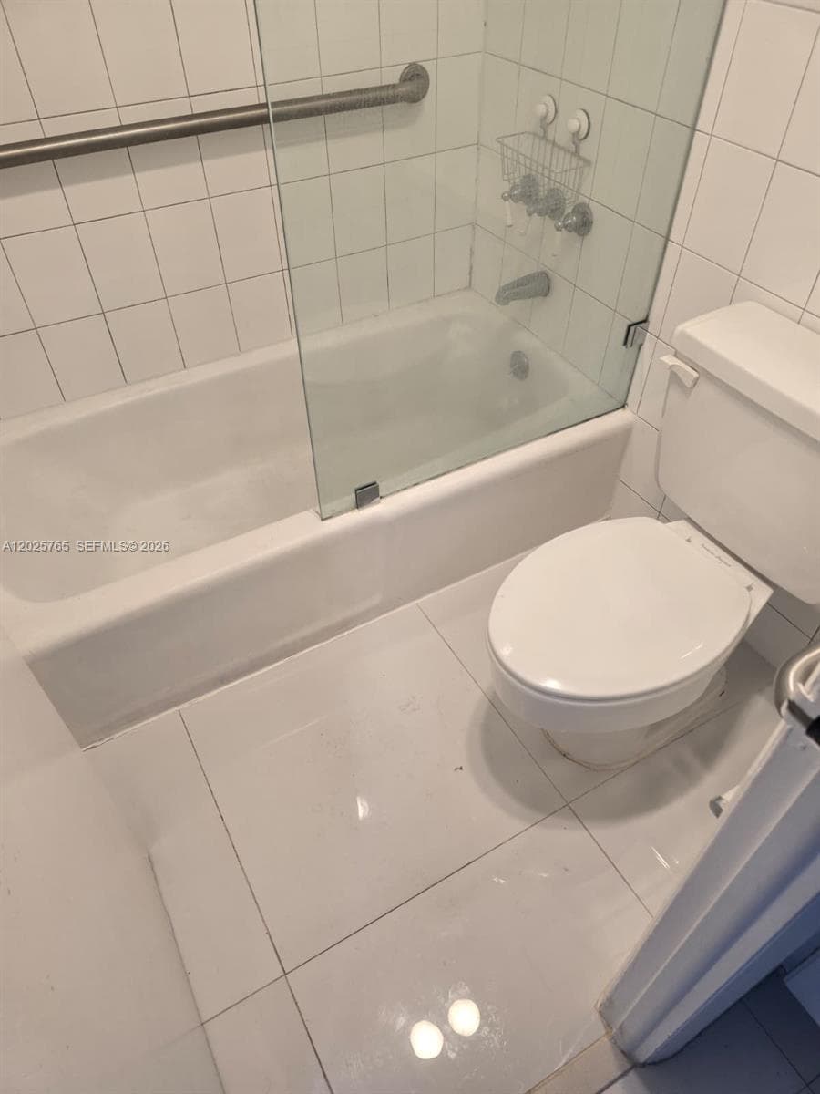 11111 Biscayne Blvd # 17D, Miami, FL 33181 photo 5