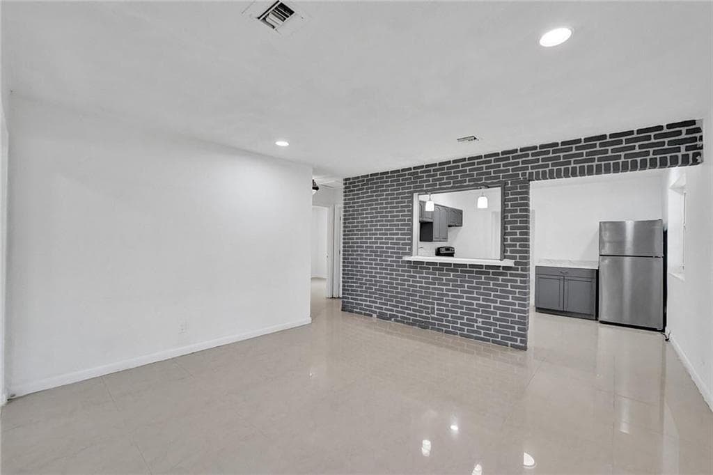 2422 Sherman Street, Hollywood FL 33020 photo 3