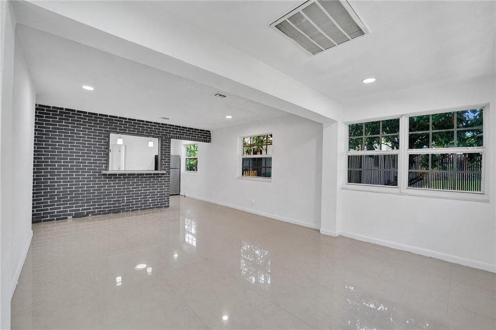 2422 Sherman Street, Hollywood FL 33020 photo 4