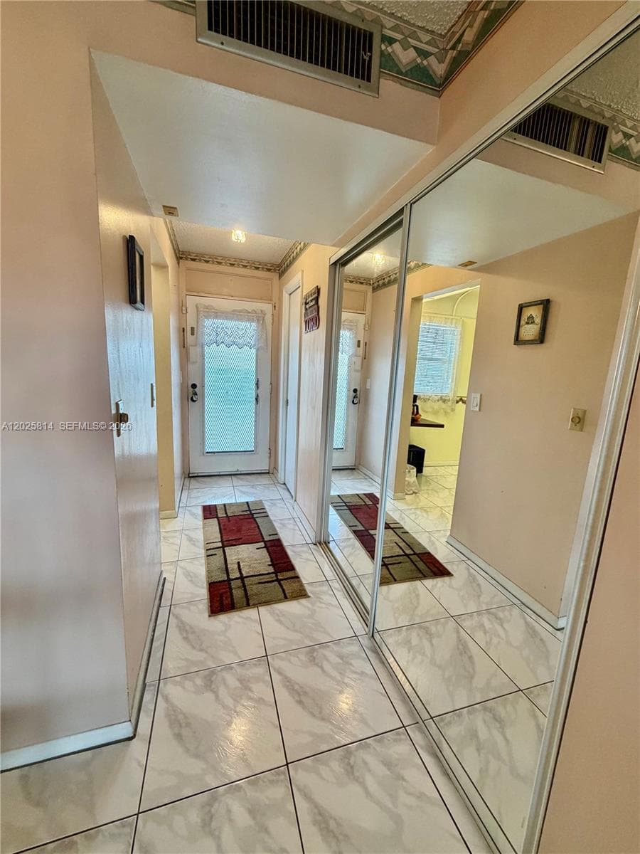 2901 NW 46th Ave # 304, Lauderdale Lakes FL 33313 photo 4