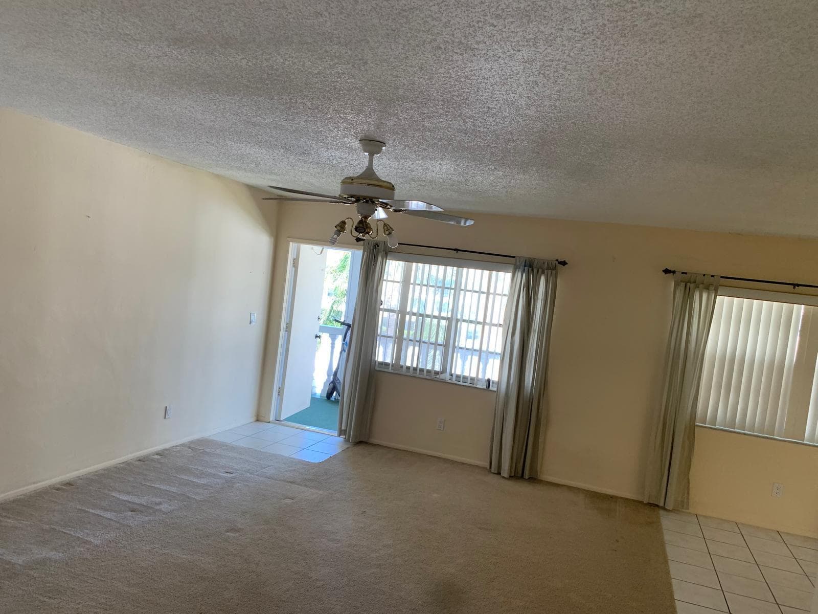2453 NE 51st Street # D316, Fort Lauderdale, FL 33308 photo 5