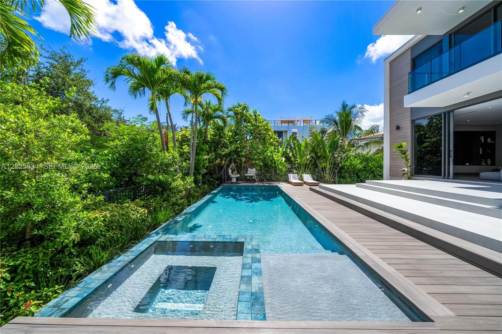 571 Glenridge Rd, Key Biscayne FL 33149 photo 3
