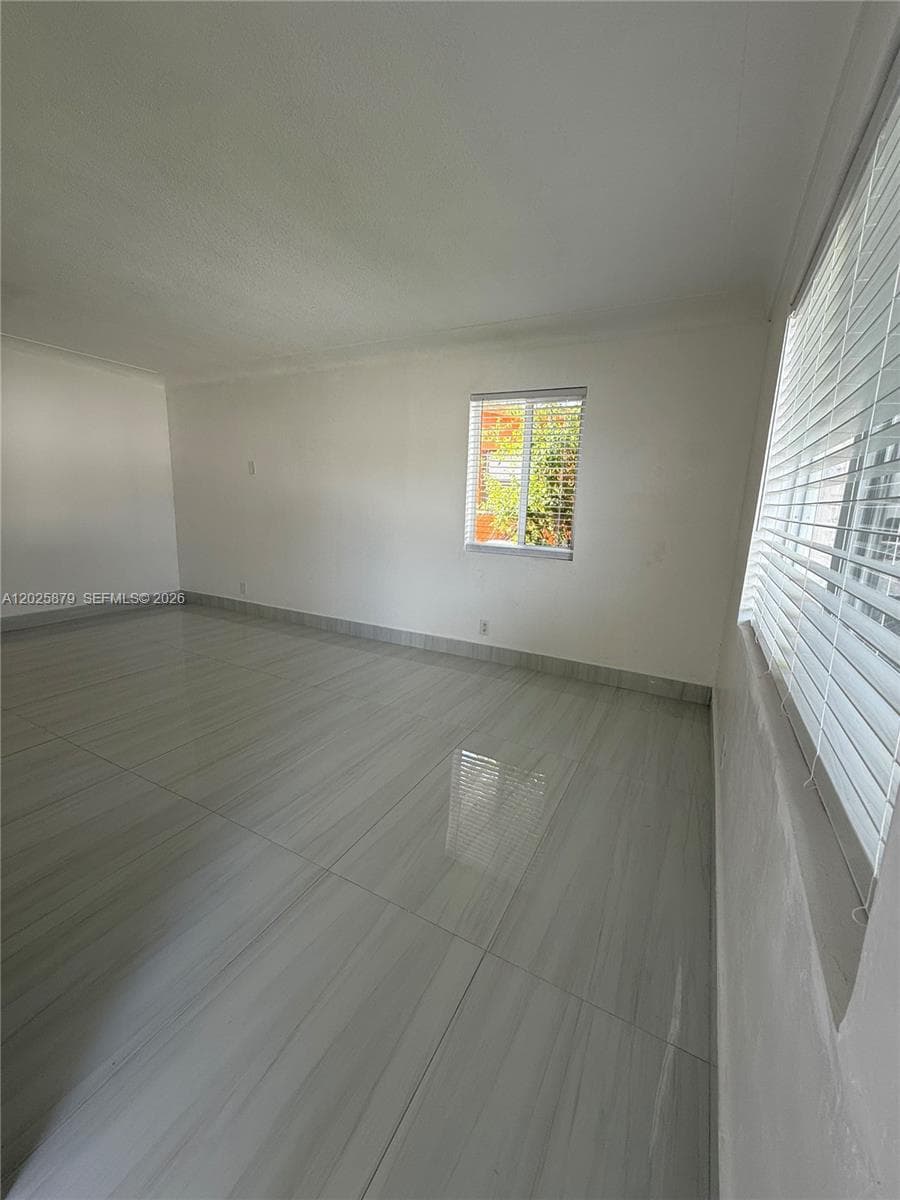 1816 NW 25th Ter # 1, Fort Lauderdale, FL 33311 photo 5