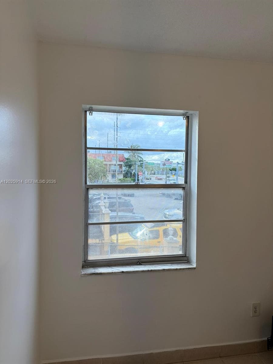 6820 W Flagler St # 212, Miami FL 33144 photo 2